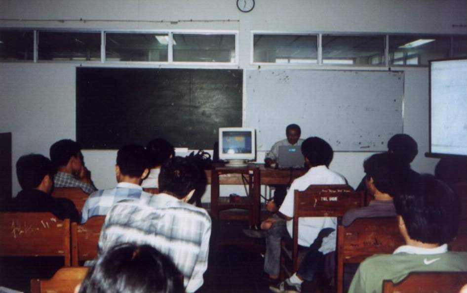 gis2.JPG (47204 bytes)